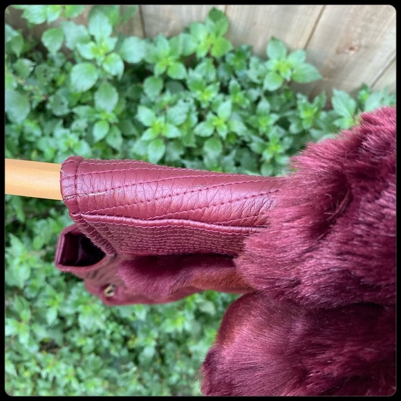 Guess burgundy fur vest - Picture 10 of 11